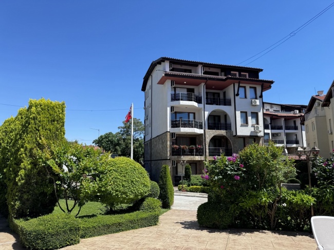 Furnished apartment for sale close to beach in Ravda